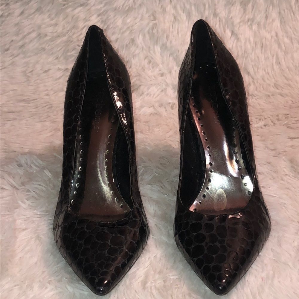 BCBG black Paten leather snake skin heels